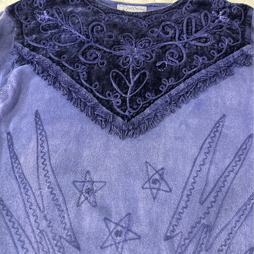 Just Cruising Tunic Top Women XL Purple Good Star Embroidered Velvet Fringe Boho - Picture 3 of 7